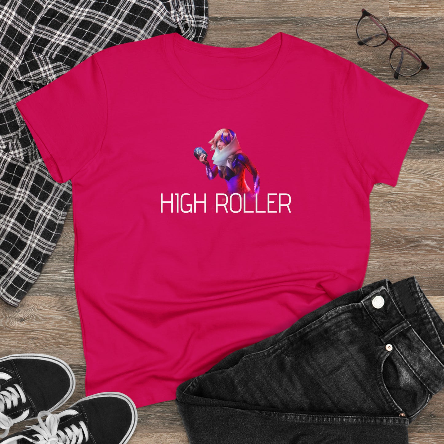 T-Shirt: Women's High Roller Deuces Wild