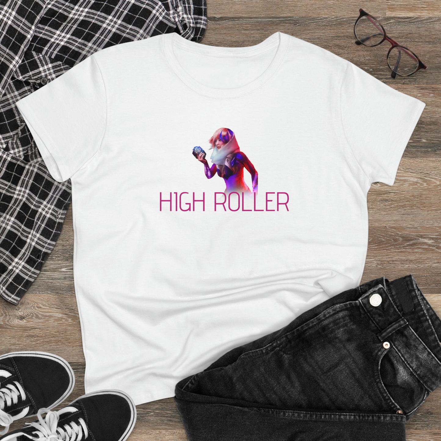 T-Shirt: Women's High Roller Deuces Wild